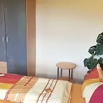 Monis Gemuetliche Lägenhet